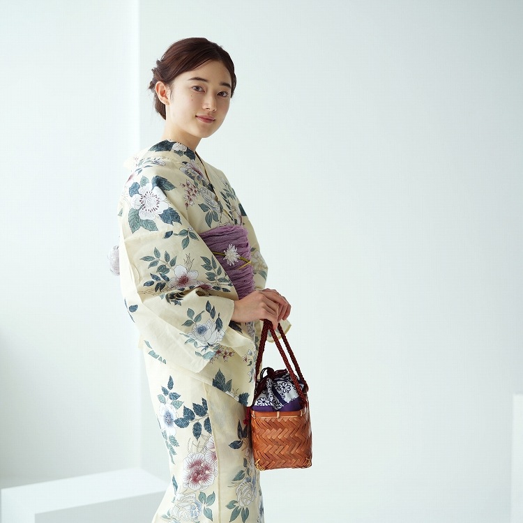 utatane 浴衣3点セット(F) 高級変わり織り 大人 綺麗系 薔薇 ベージュ系-浴衣結(ゆかたむすび)