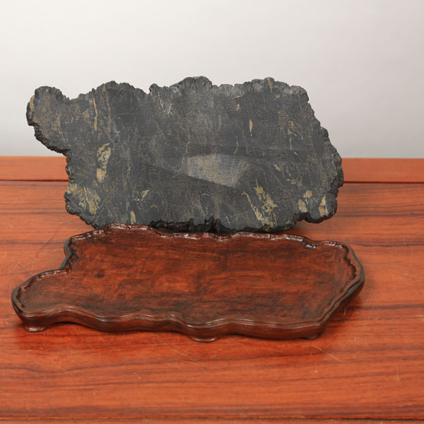 水石、鑑賞石、盆栽、荒井川石、天然石 楽天市場】【水石】 石手川 油石（うぶ石）台座付 【自然石 鑑賞