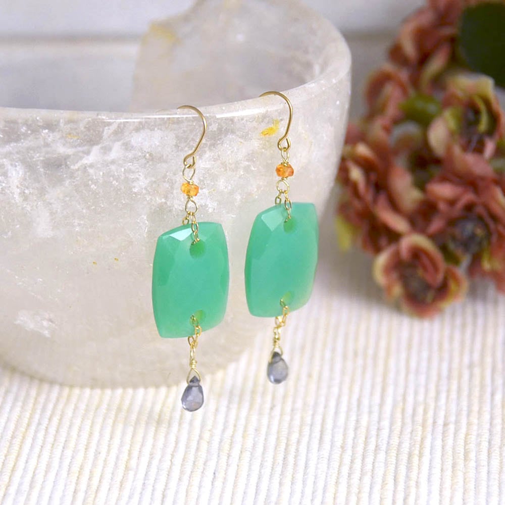 K10クリソプレイズ長方形ピアス