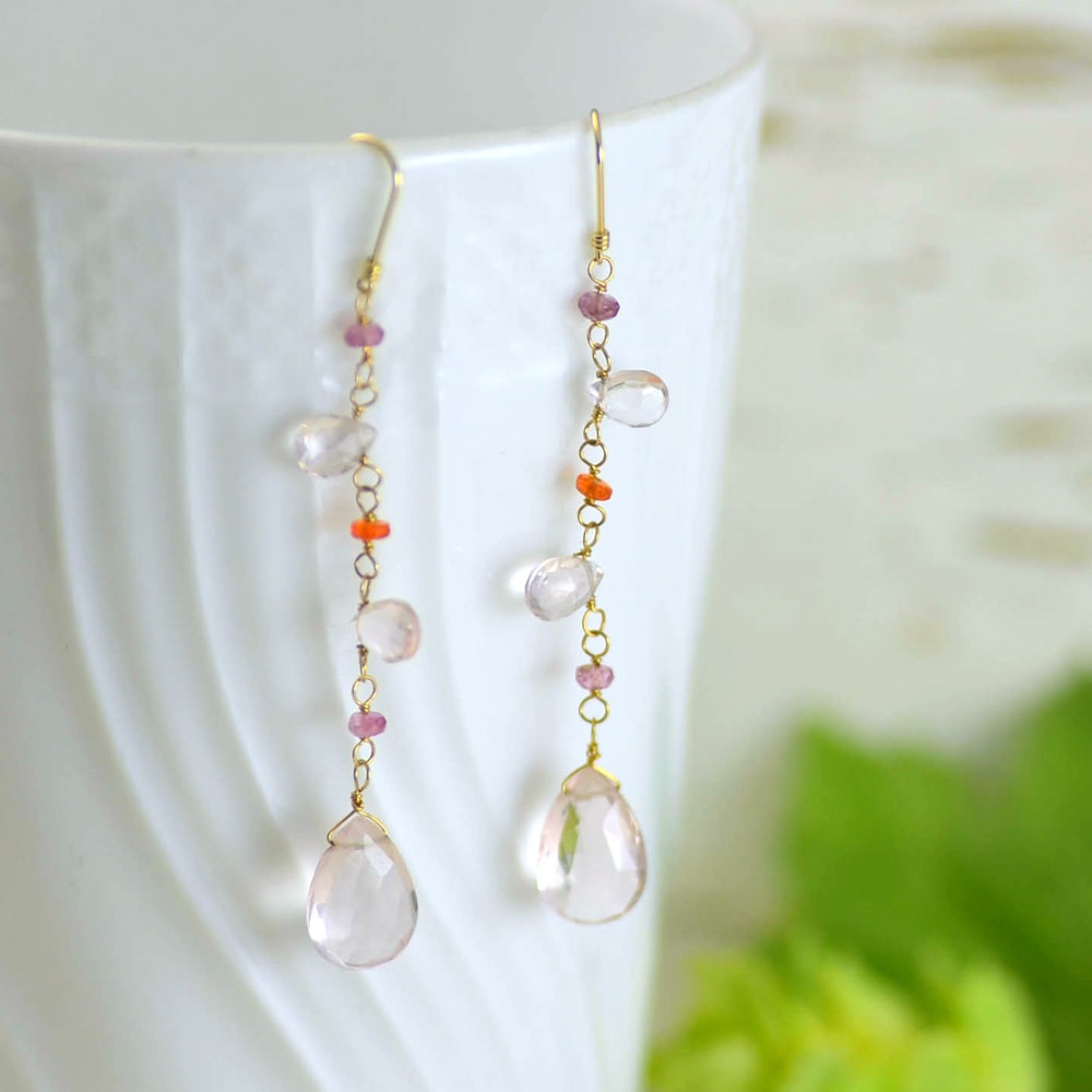 K18 ローズクォーツ ファイヤーオパール ピアス