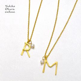 【定番】SV925 淡水パール イニシャル ペンダントセット