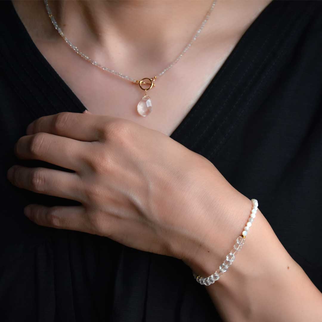 TWOtone stones ブレスレット　水晶×白蝶貝【Fortune Stone Table】