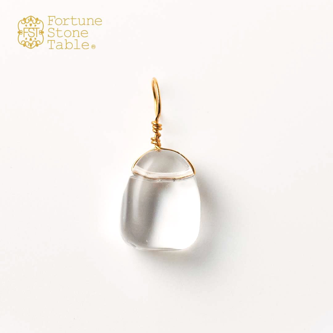 カラーで選ぶチャーム　水晶･ラフ【Fortune Stone Table】