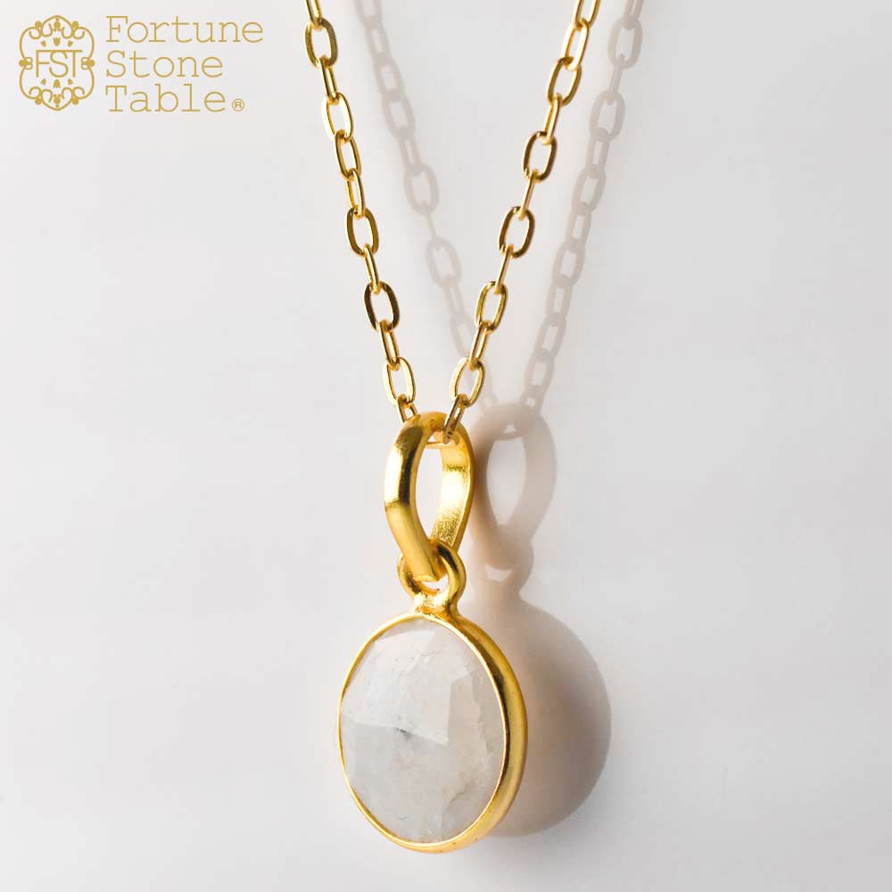 SVストーンベゼルペンダント　レインボームーンストーン【Fortune Stone Table】