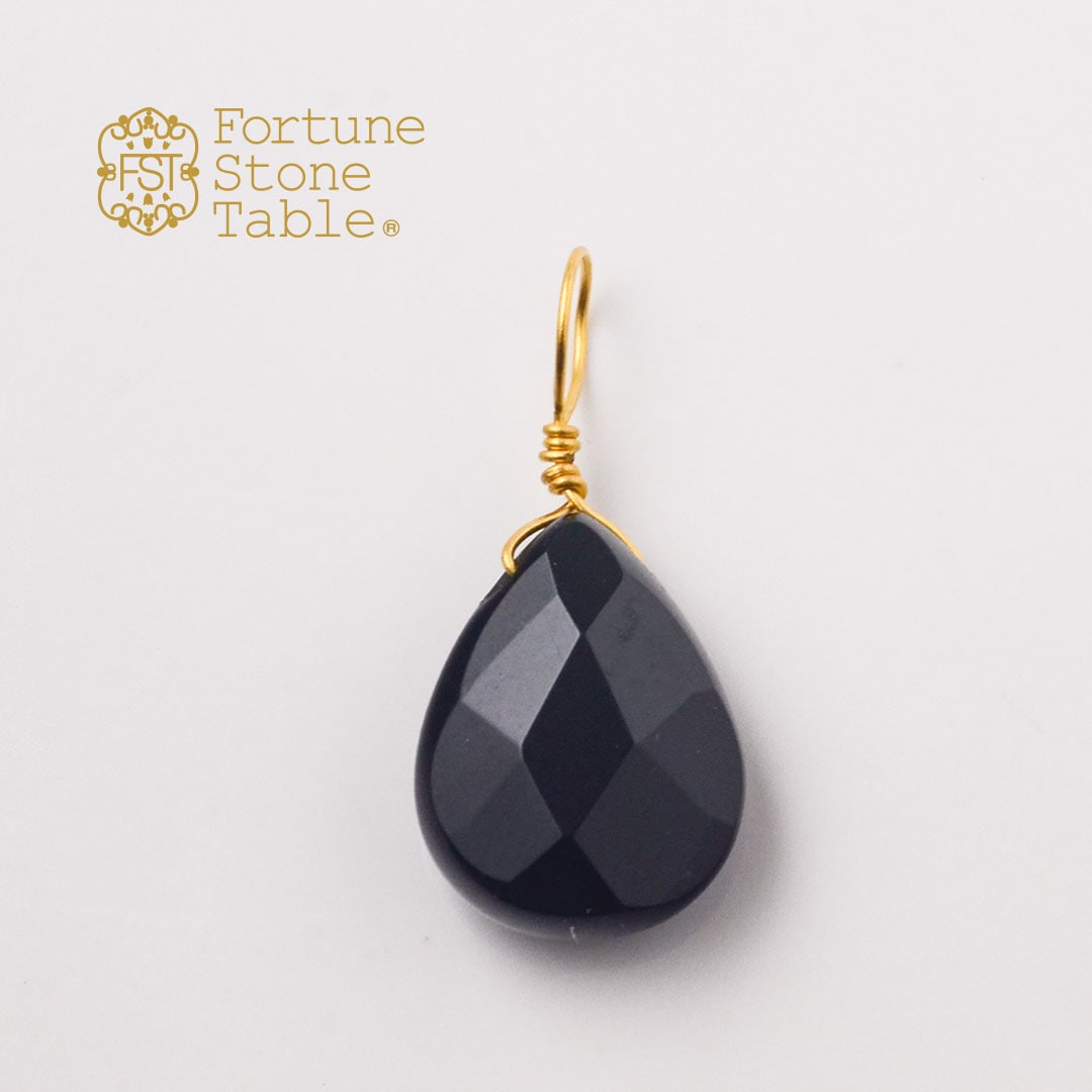 カラーで選ぶチャーム　オニキス【Fortune Stone Table】