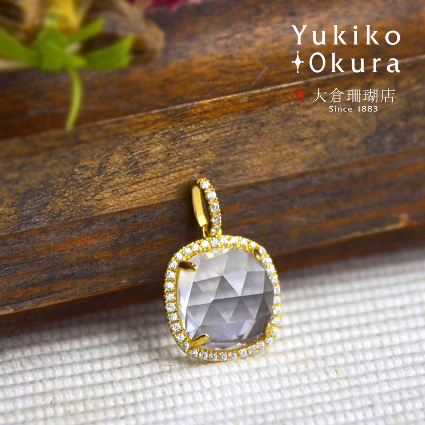 ュービックジルコニア スクエアーカット水晶 ペンダントトップ