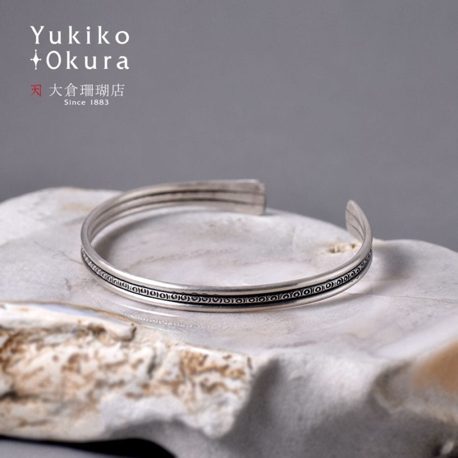 SV925 ハンドメイド ドット模様 バングル