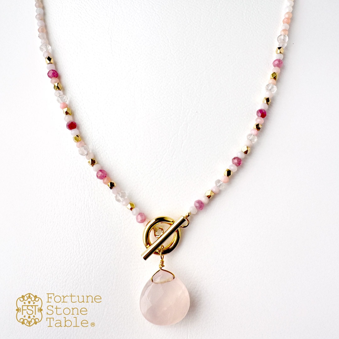 カラーで選ぶペンダントネックレス（ピンク）ローズクォーツ【Fortune Stone Table】