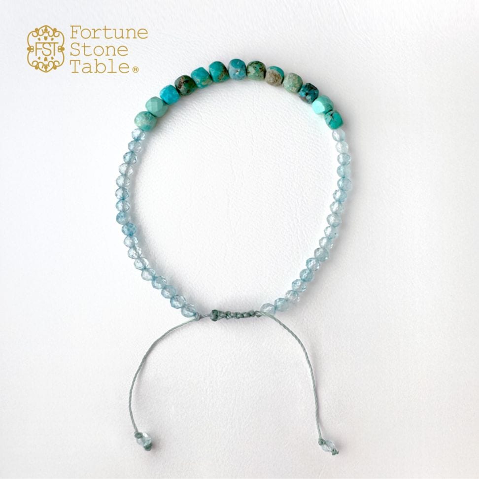 カラーで選ぶコードブレスレット（青）ターコイズ×ブルートパーズ【Fortune Stone Table】