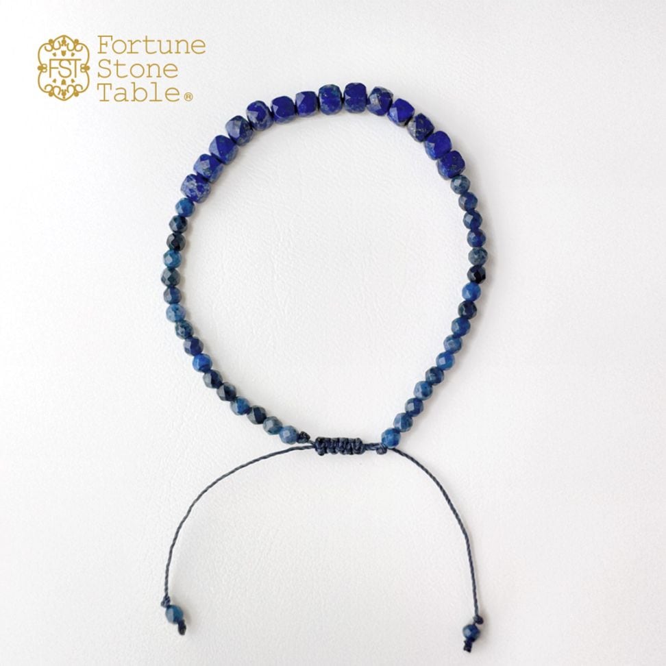 カラーで選ぶコードブレスレット（青）ラピス×ドモルティライト【Fortune Stone Table】