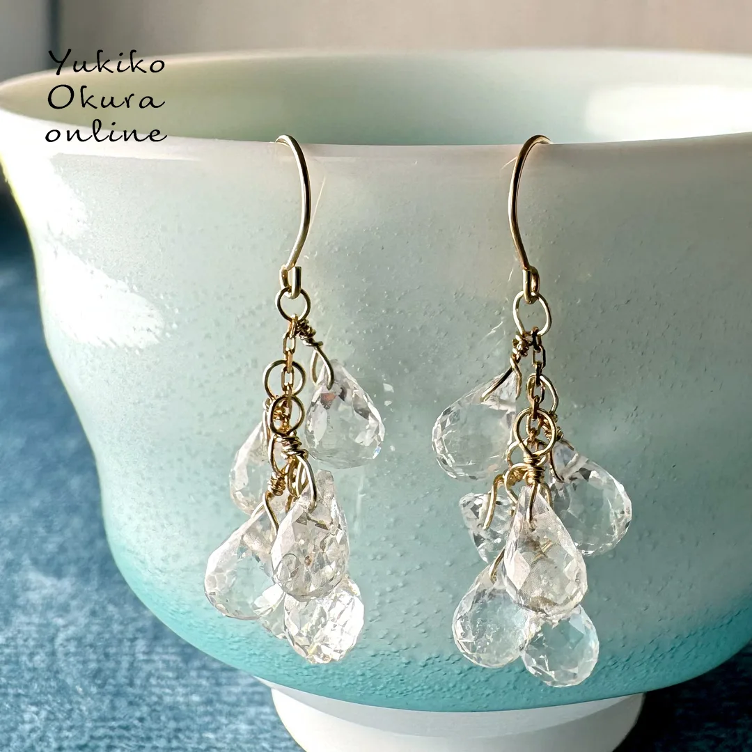 １点限り！K10 ホワイトトパーズ ピアス