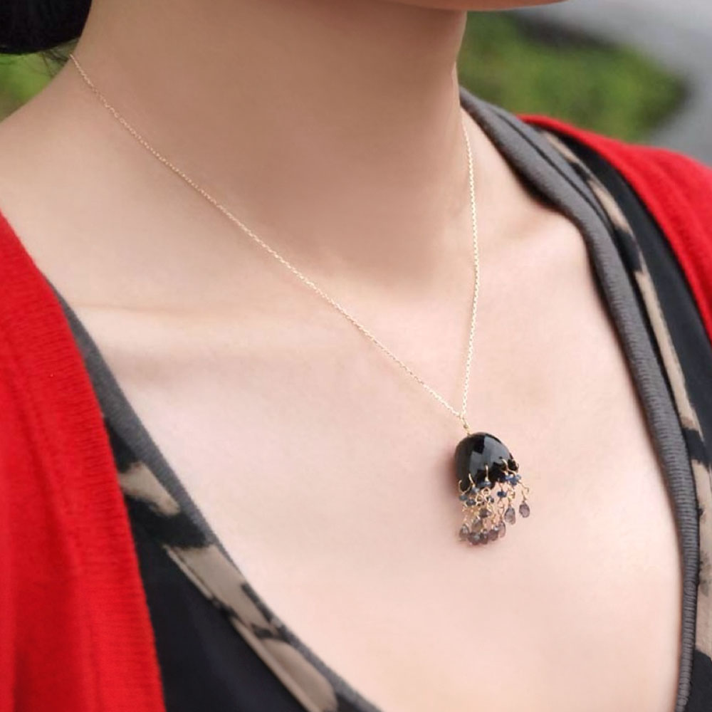 K18 オニキス サファイア シャンデリア チャーム