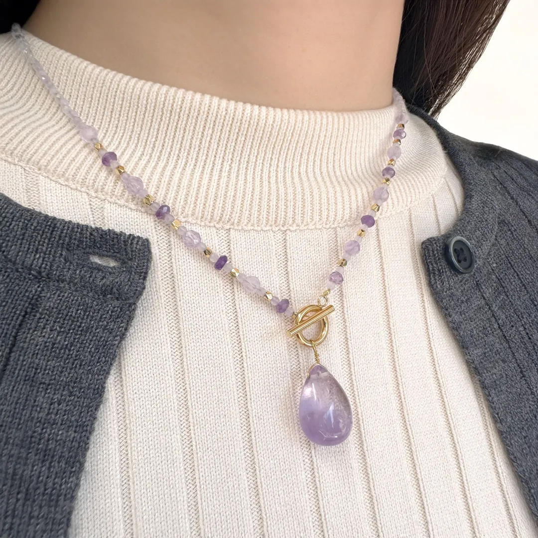 カラーで選ぶペンダントネックレス（紫）アメシスト【Fortune Stone Table】