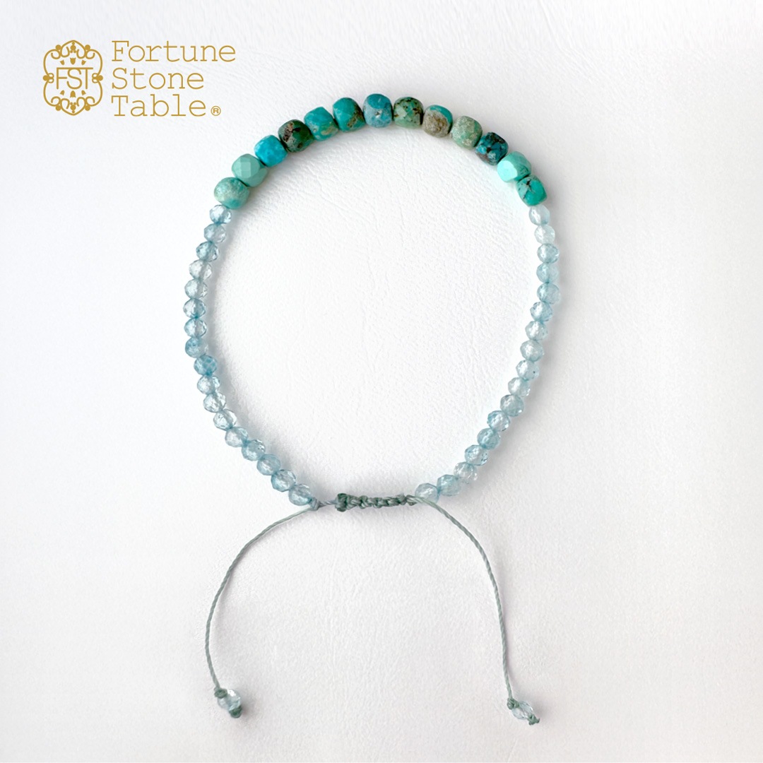 カラーで選ぶコードブレスレット（青）ターコイズ×ブルートパーズ【Fortune Stone Table】