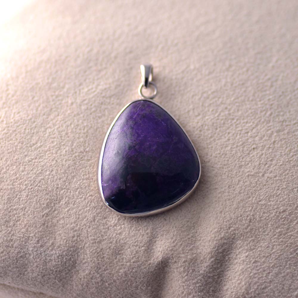 SV スギライト ペンダントトップ