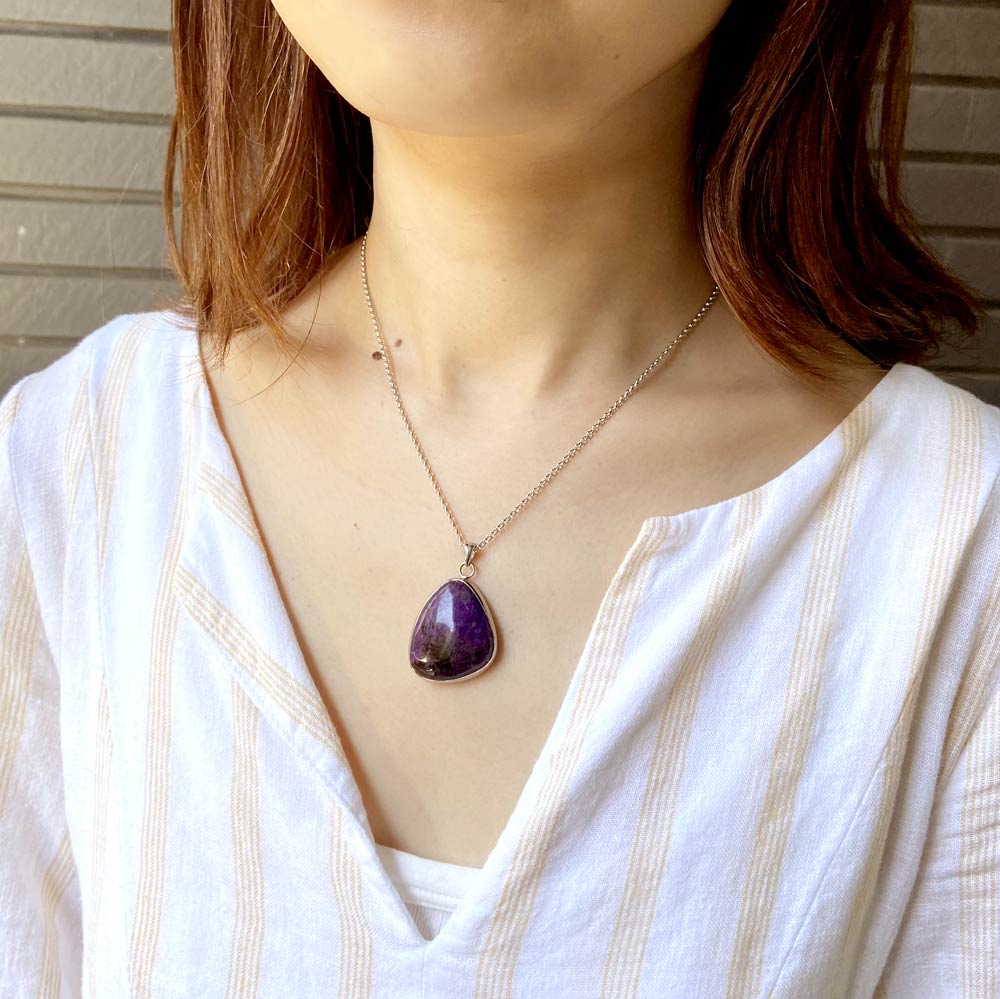 SV スギライト ペンダントトップ