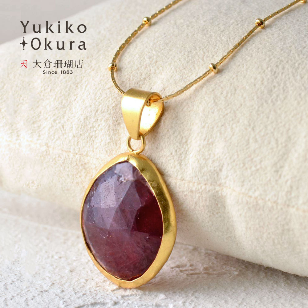 シルバー925（ゴールド仕上げ） ピンクサファイア トップ