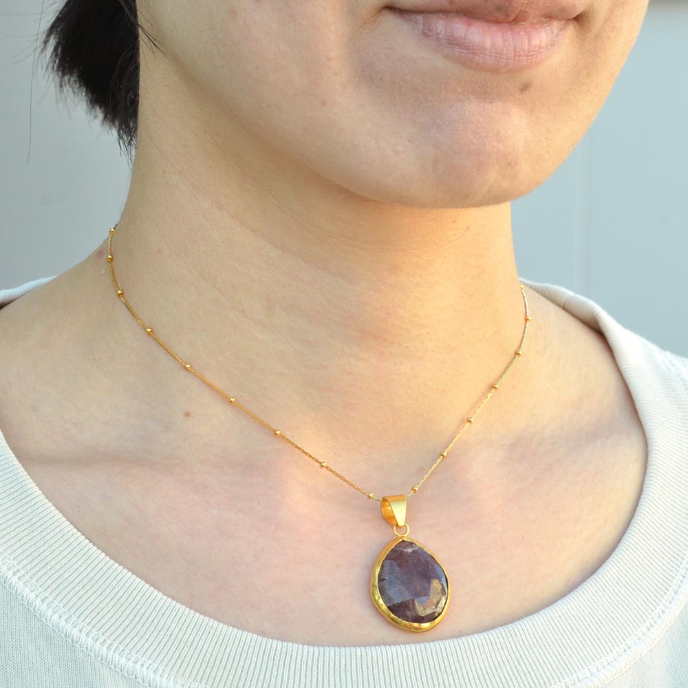 シルバー925（ゴールド仕上げ） ピンクサファイア トップ