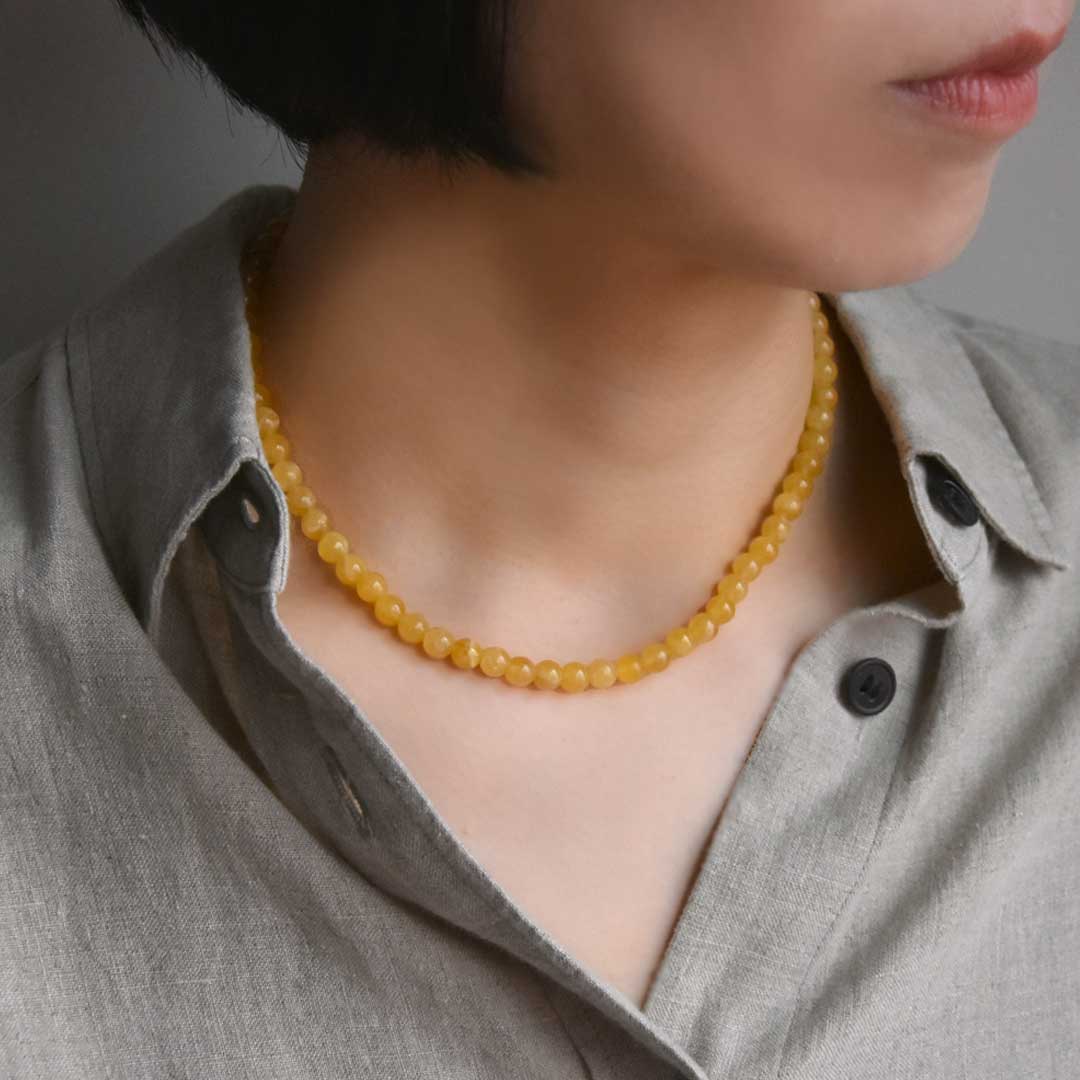 カラーで選ぶラウンドネックレス (6mm･8mm)　イエローカルサイト【Fortune Stone Table】