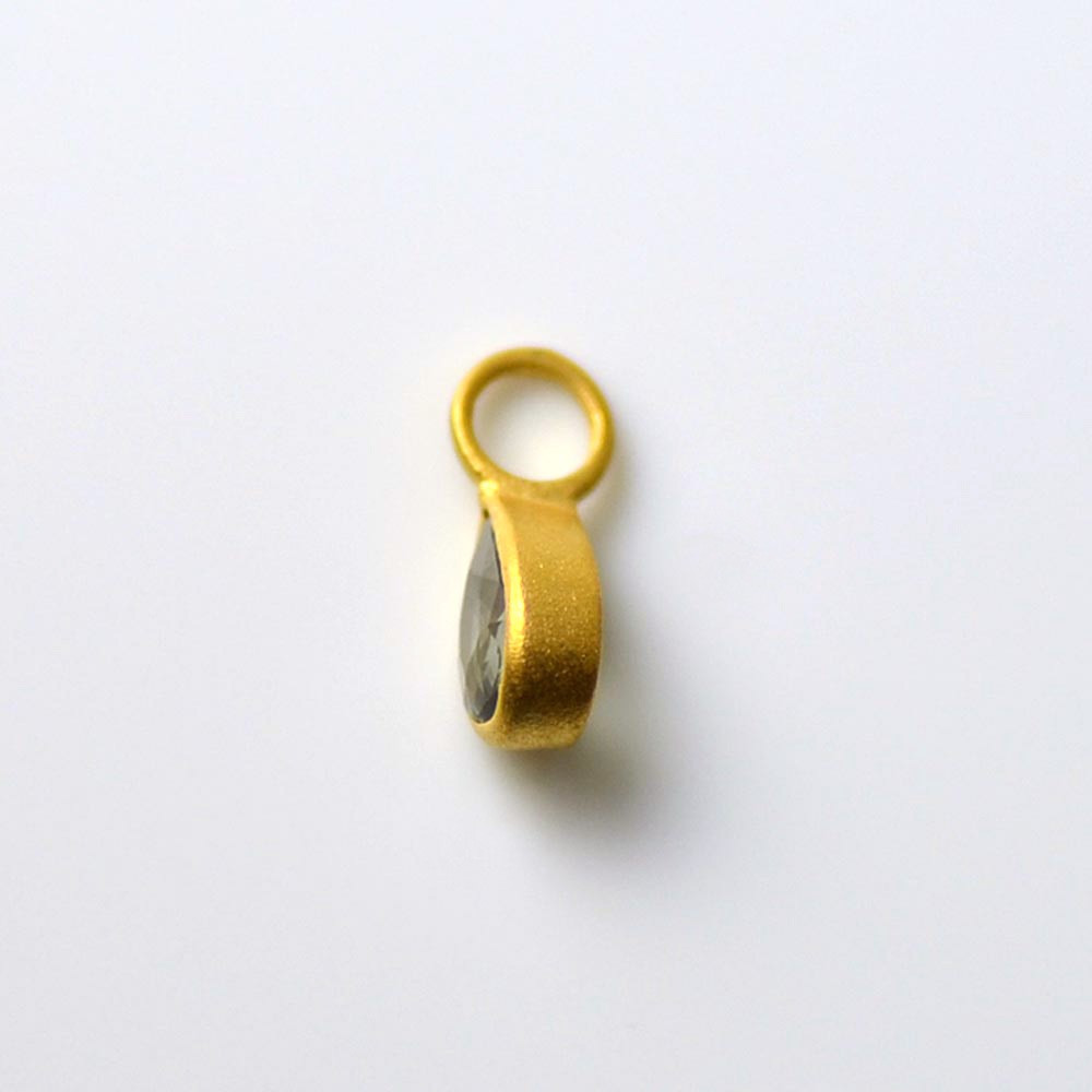 K18 グリーンサファイア ドロップ ペンダントトップ