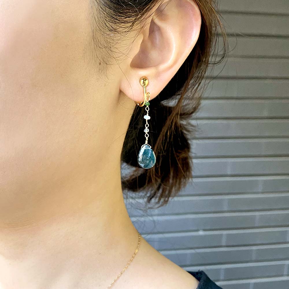 K18 モスアゲイト エチオピアオパール マルチサファイア サボライト フリンジ イヤリング ピアス