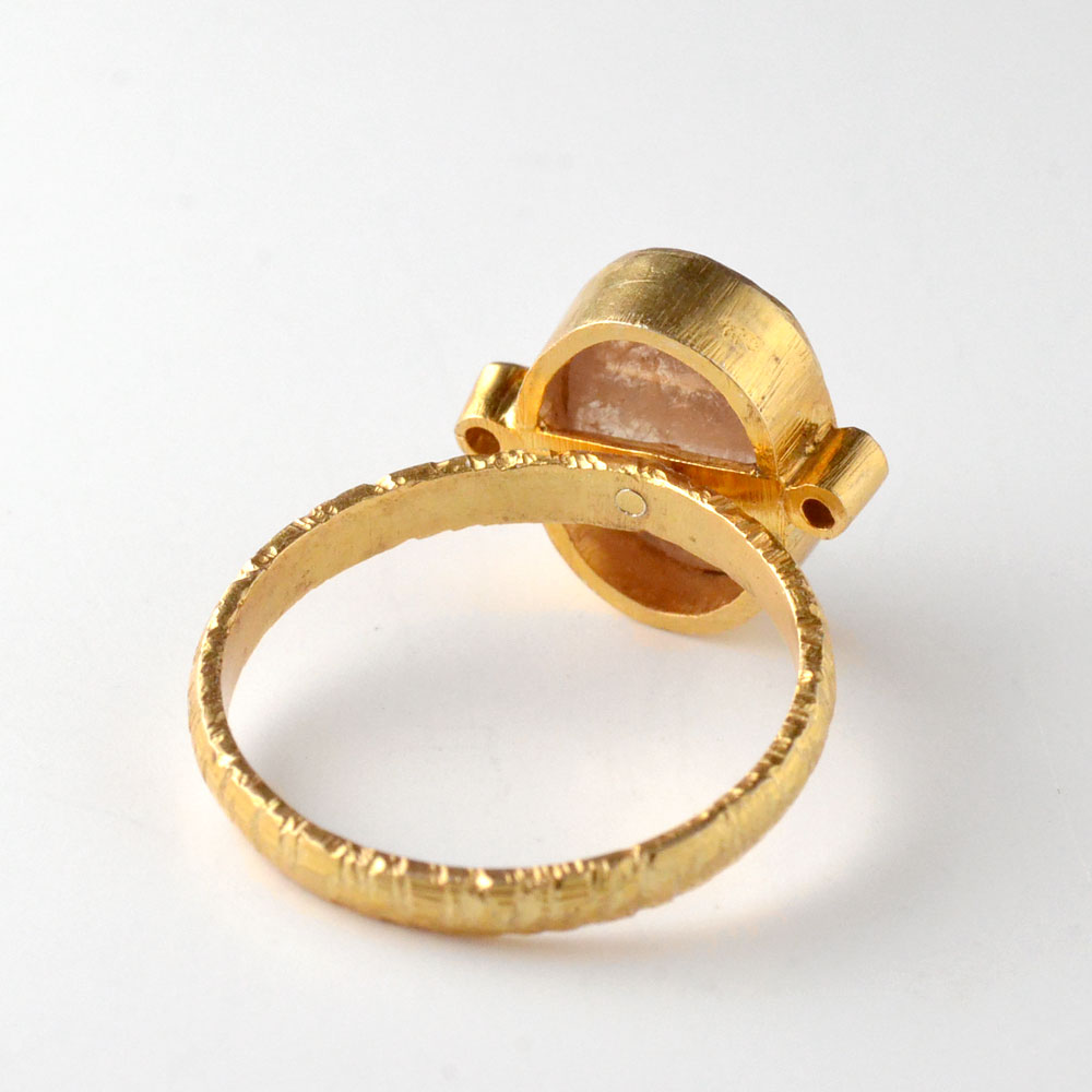 SV925 ベージュカラーサファイア ダイヤ(0.045ct)リング