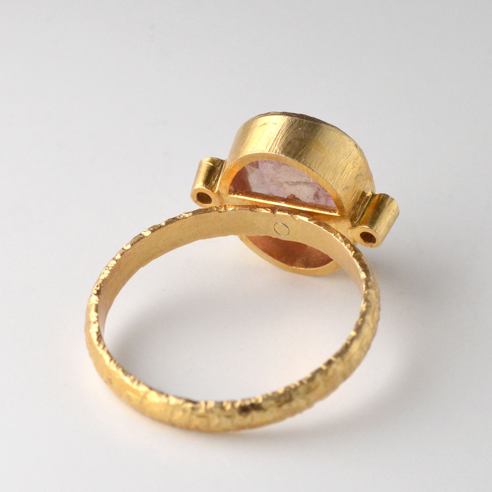 SV925 ピンクベージュカラーサファイア ダイヤ(0.045ct)リング