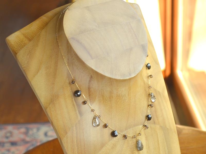 スモーキークォーツマロンカットブラックスピネルネックレスNO25-1348