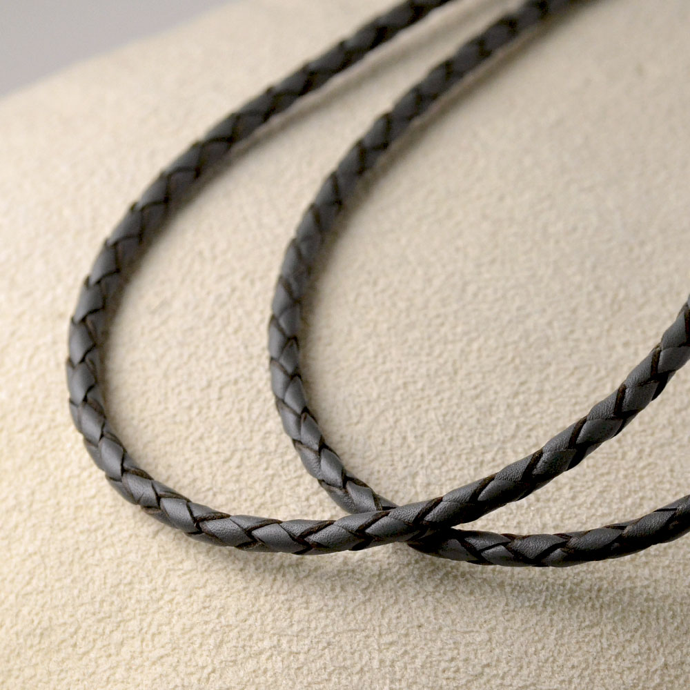 ダークグレイ革紐ネックレス42cm