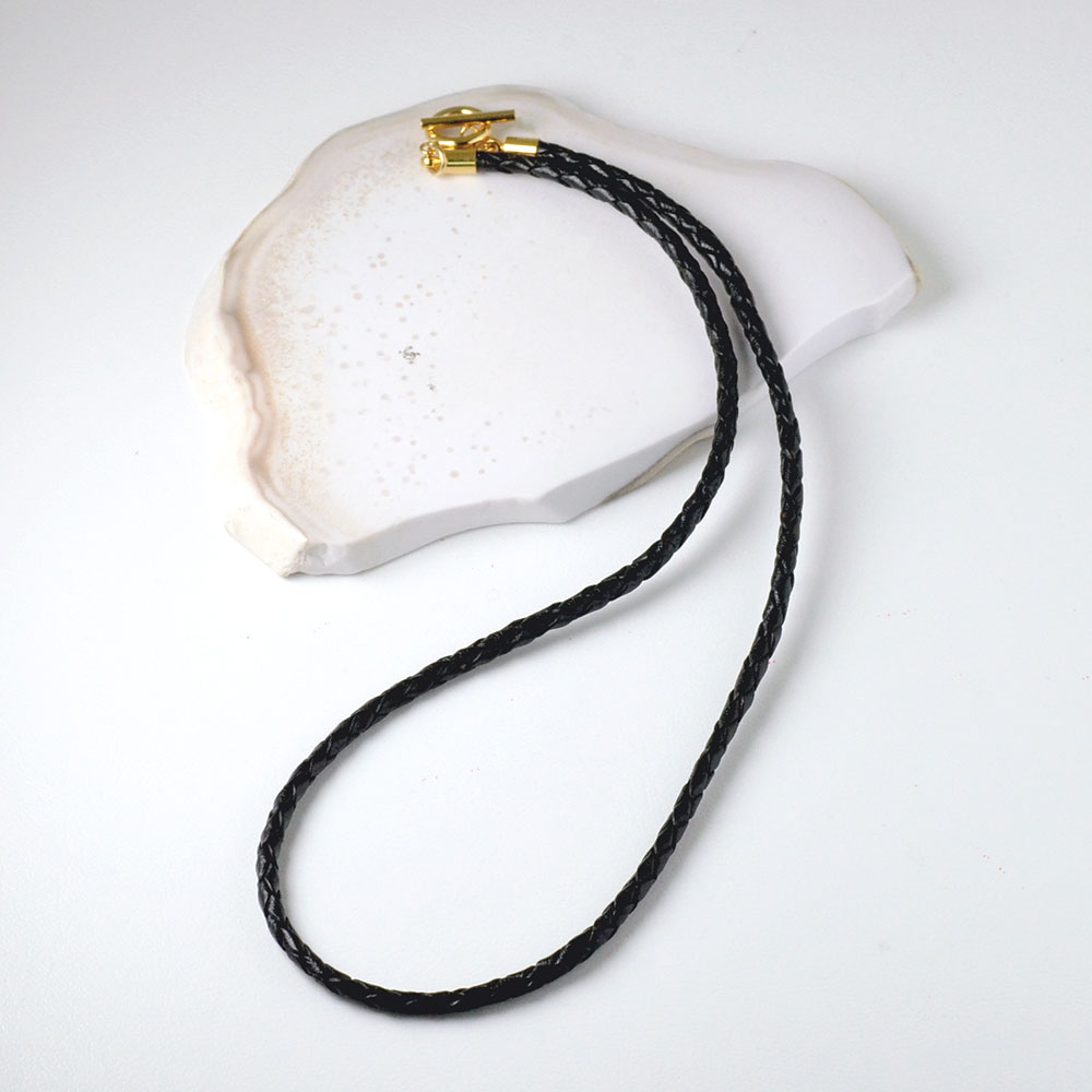 ブラック革紐ネックレス 45cm