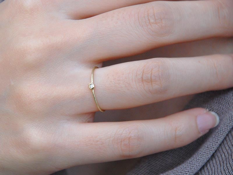 K18 0.02ｃｔ 一粒 ダイヤ 極細リング