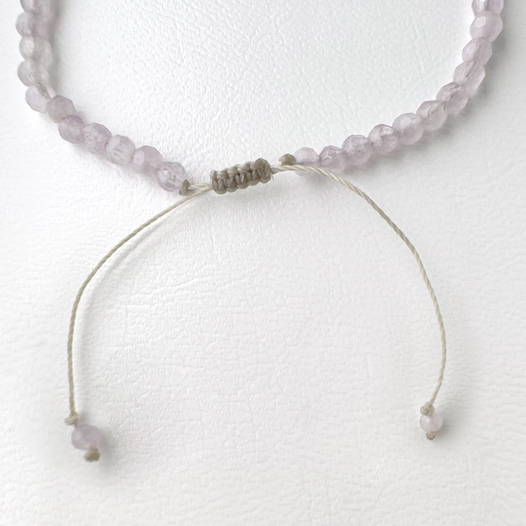 カラーで選ぶコードブレスレット（紫）フローライト×ラベンダーアメシスト【Fortune Stone Table】