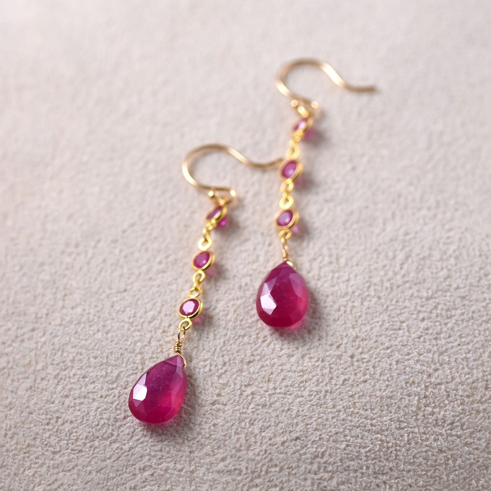 K18 ルビー ドロップ ピアス