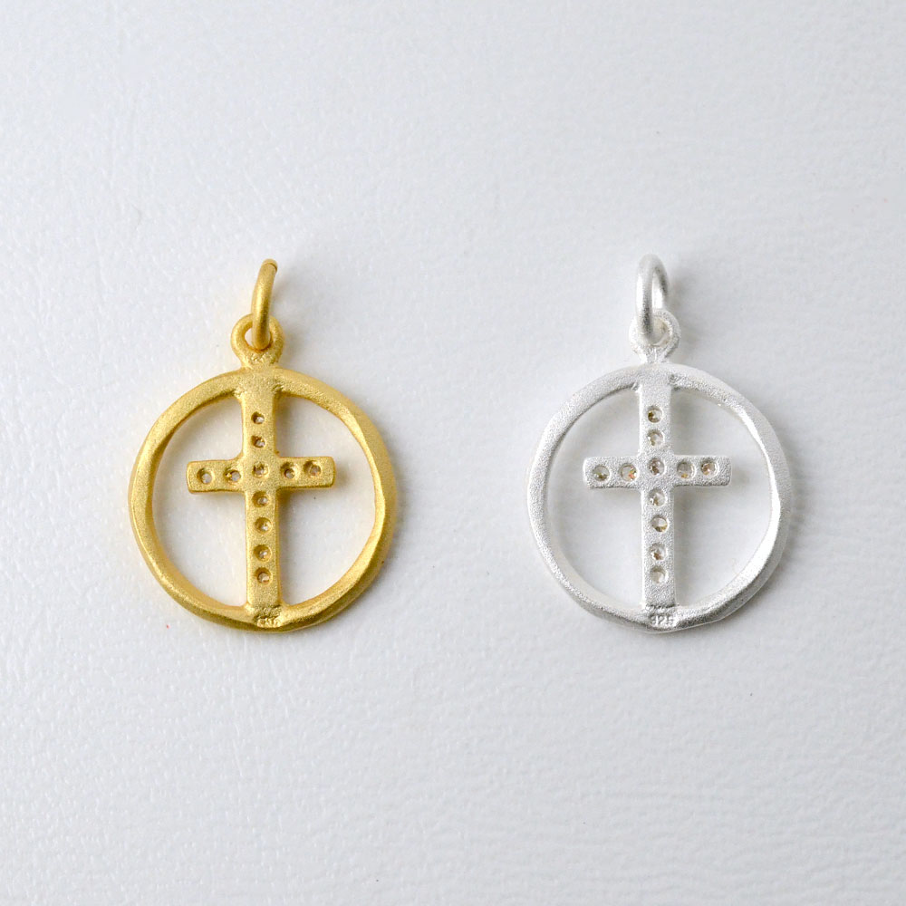 シルバー925 キュービックジルコニア ラウンド透かしクロストップ