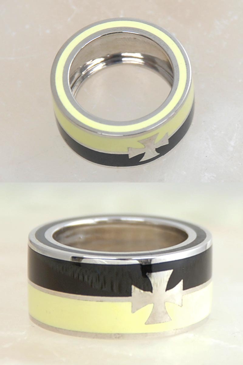 SV925 ツートーン クロスモチーフ リング(アイボリー・ブラック)