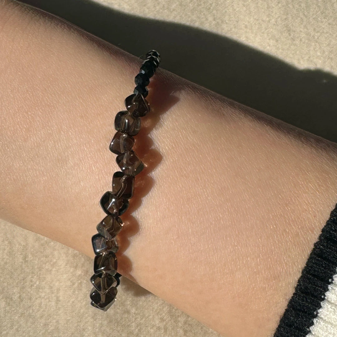 カラーで選ぶコードブレスレット(黒)スモーキークォーツ×オニキス【Fortune Stone Table】
