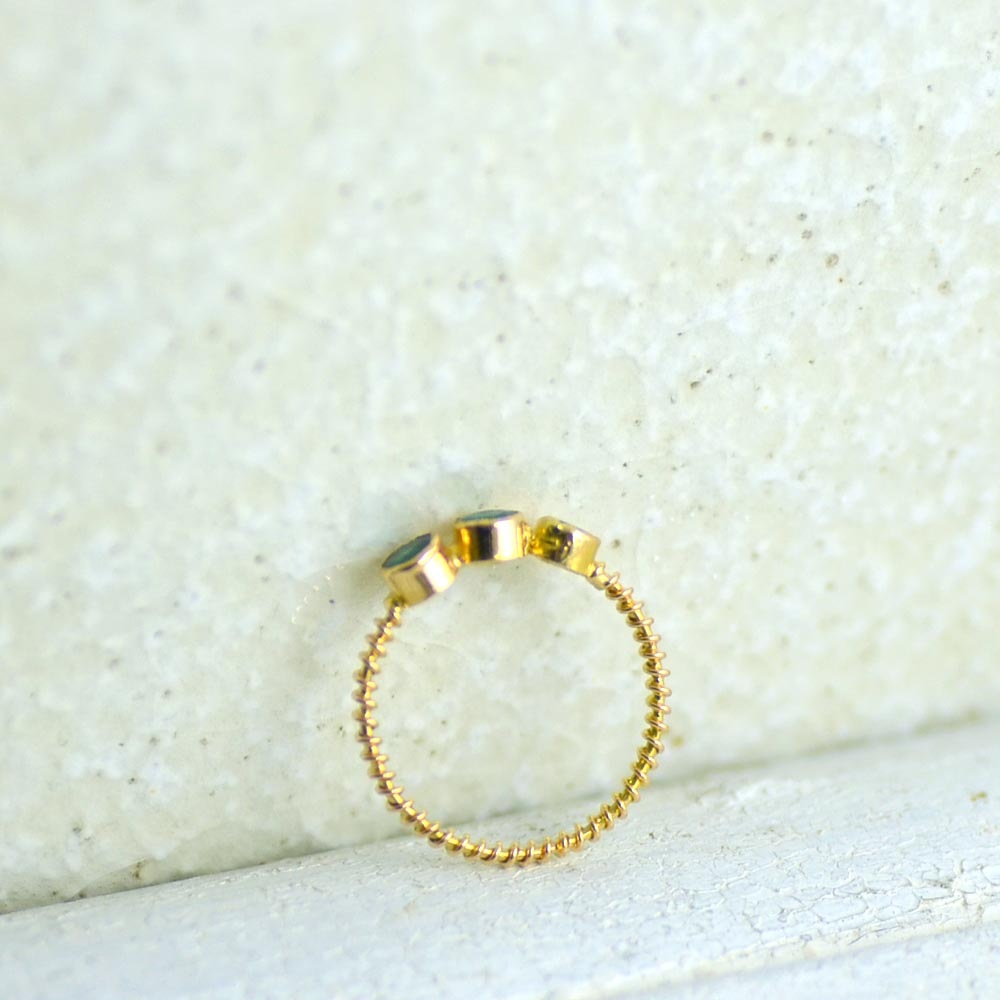 K18 エメラルド ラウンド3石 リング