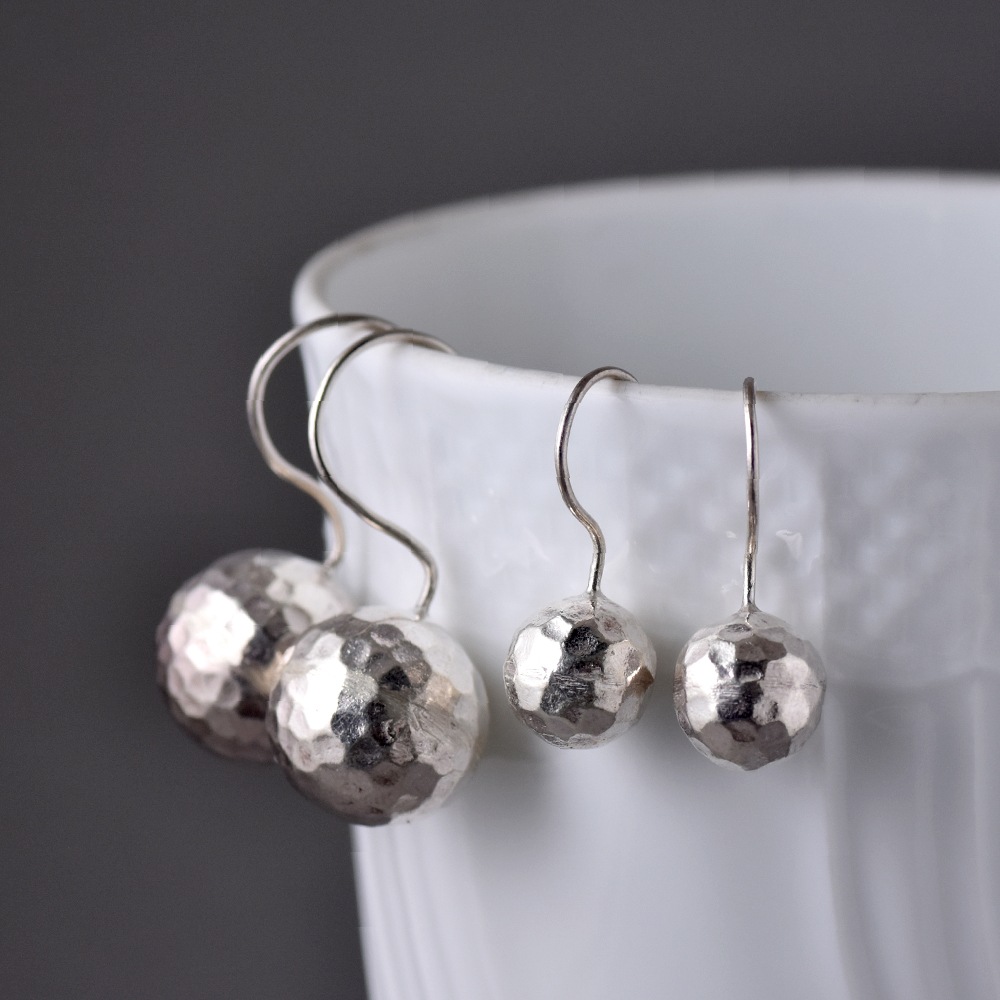 シルバー925 ハンドメイド カットボール ピアス