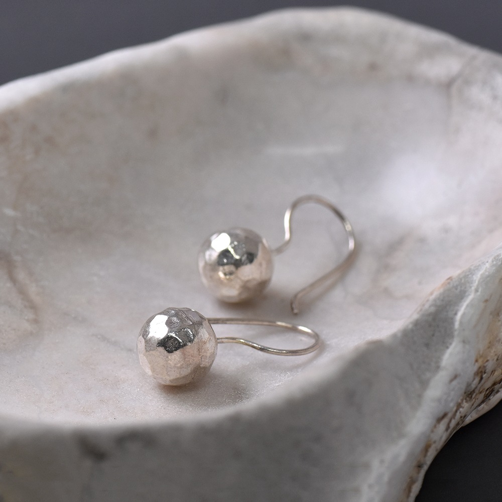 シルバー925 ハンドメイド カットボール ピアス