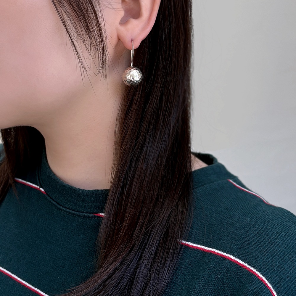 シルバー925 ハンドメイド カットボール ピアス