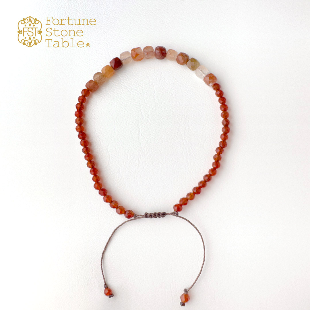 カラーで選ぶコードブレスレット(赤)レッドルチルクォーツ×レッドアゲイト【Fortune Stone Table】