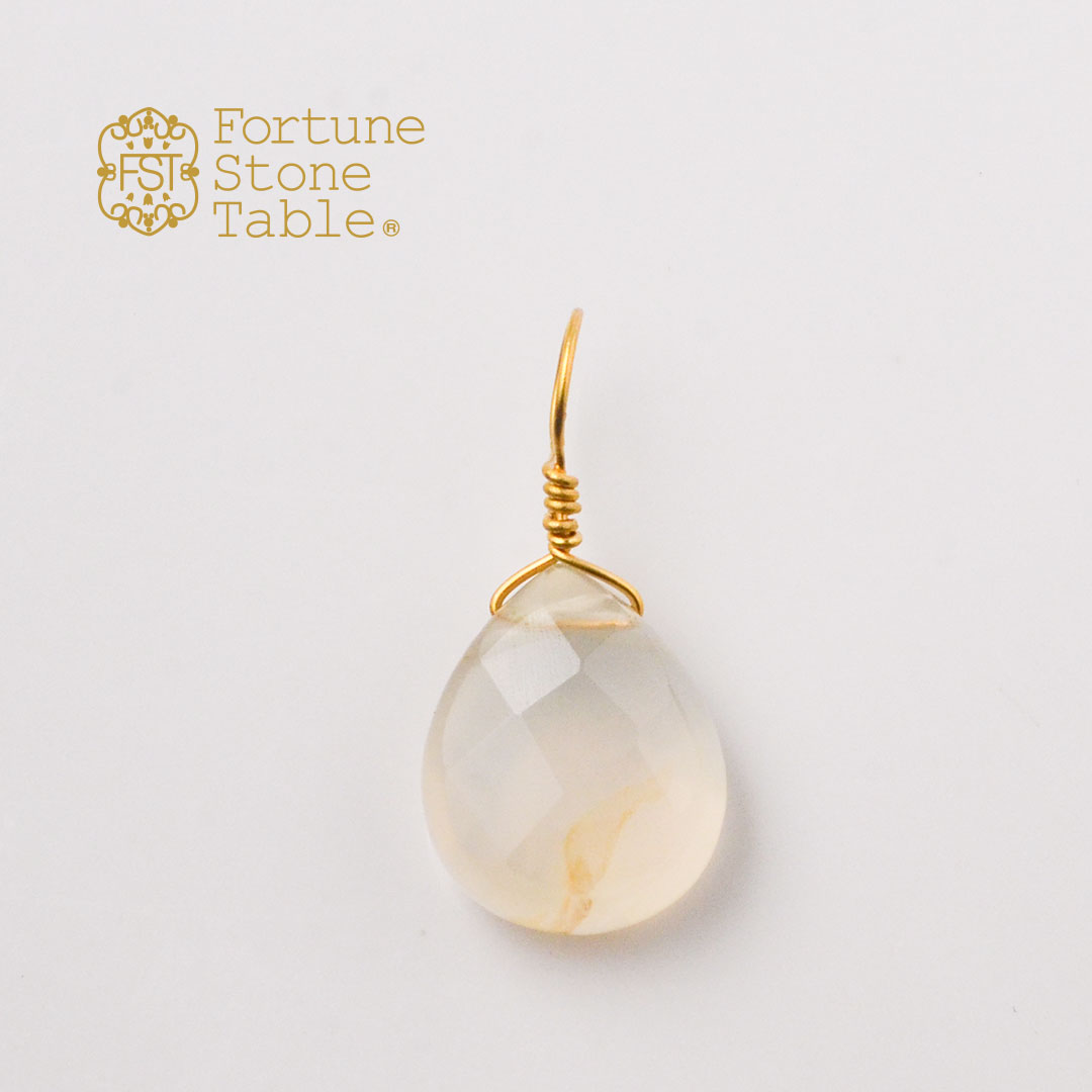 カラーで選ぶチャーム　カーネリアン【Fortune Stone Table】