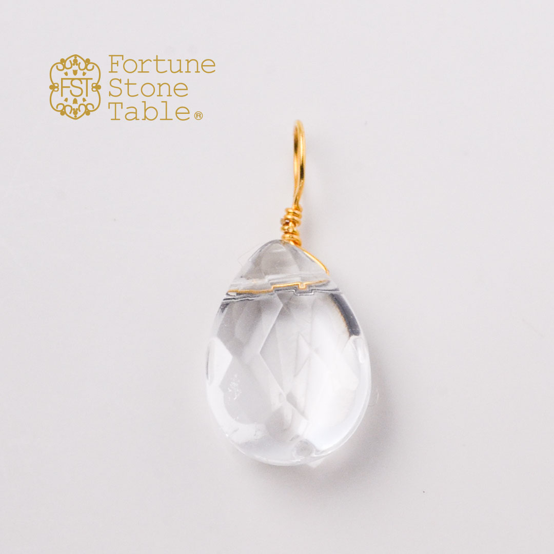 カラーで選ぶチャーム　水晶・ペアー【Fortune Stone Table】