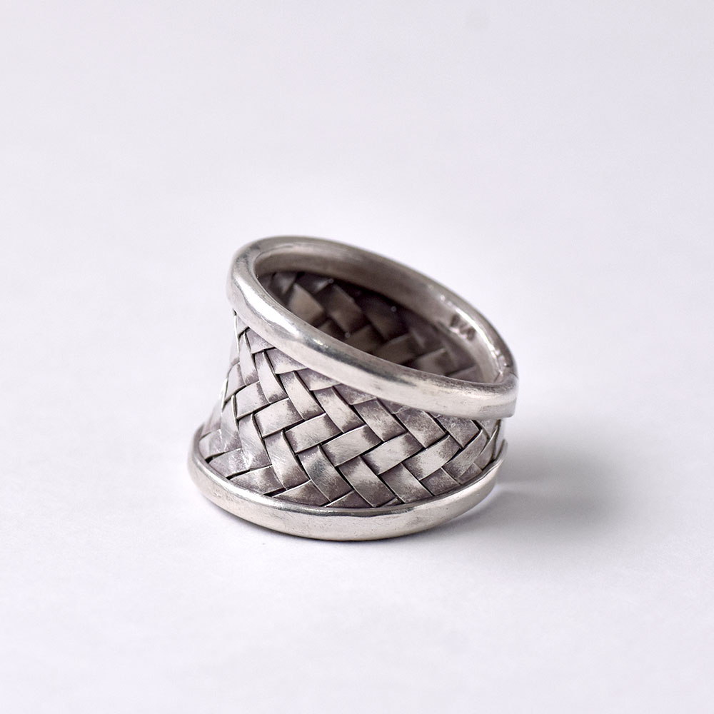 シルバー925 ハンドメイド 編みこみ コンケイプ形リング