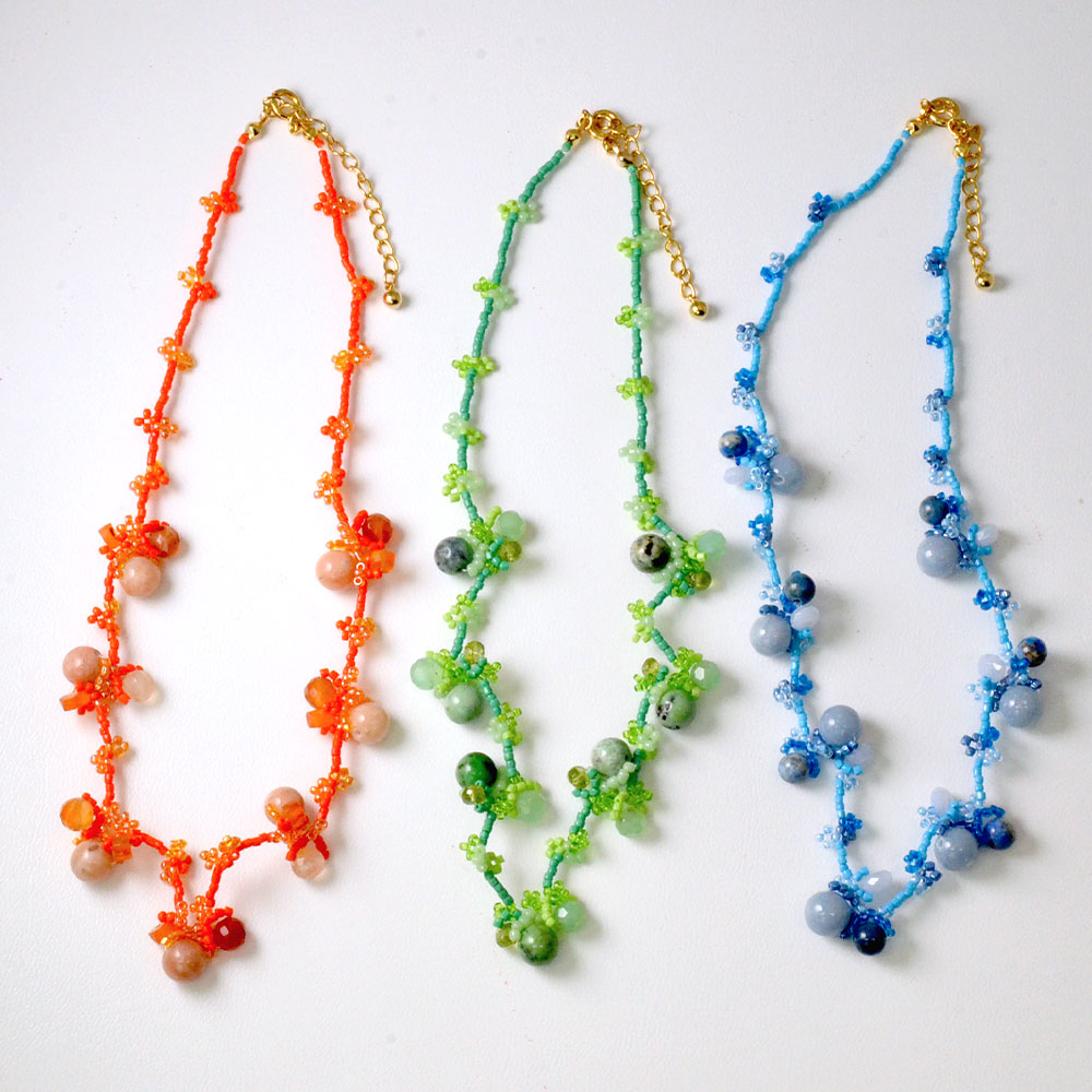ハンドニット 天然石 ネックレス(オレンジ系・グリーン系・ブルー系)