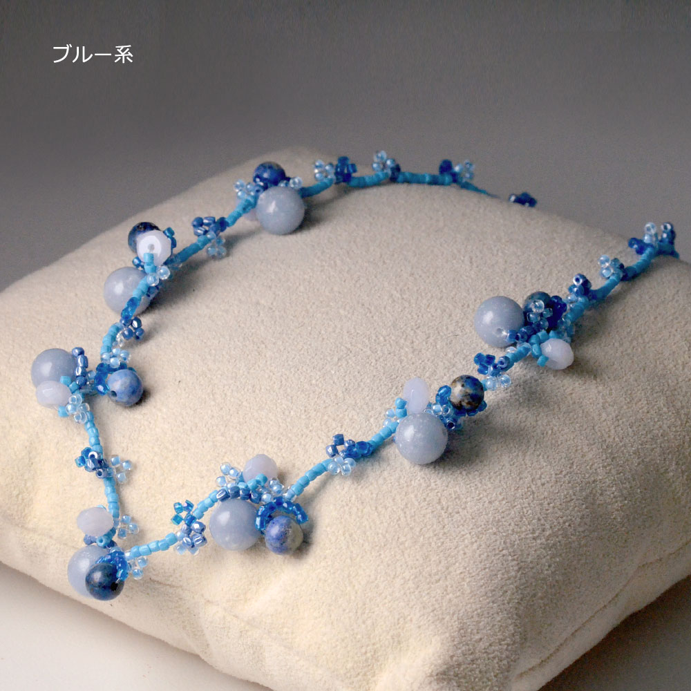 ハンドニット 天然石 ネックレス(オレンジ系・グリーン系・ブルー系)