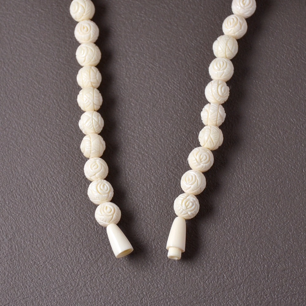 カウボーン カービング丸珠 ネックレス