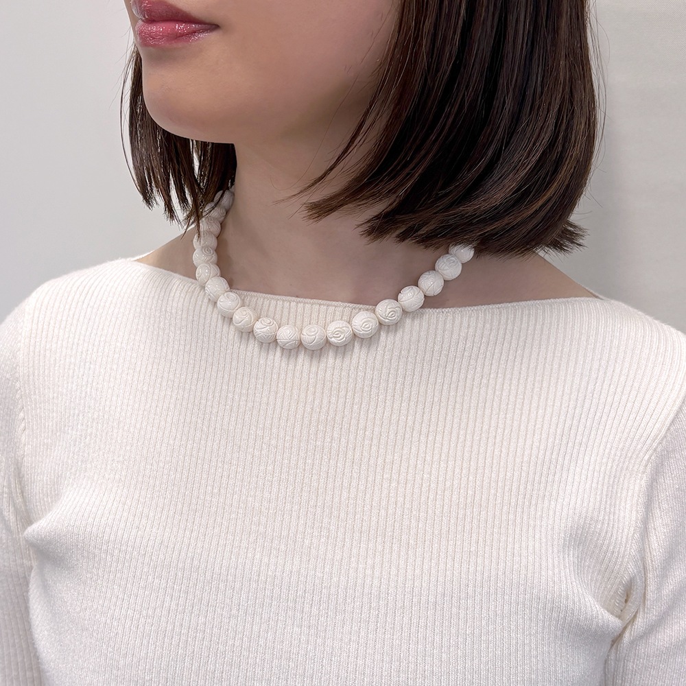 カウボーン カービング丸珠 ネックレス