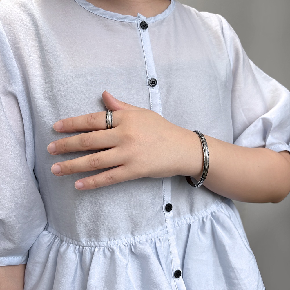 シルバー925 ハンドメイド フェザーラインリング