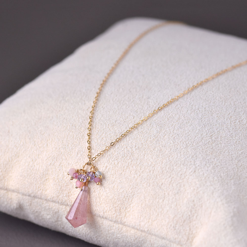 天然石 フリンジ ペンダントネックレス(ストロベリークォーツ・ガスパイト・レモンクォーツ・ブラックルチル)